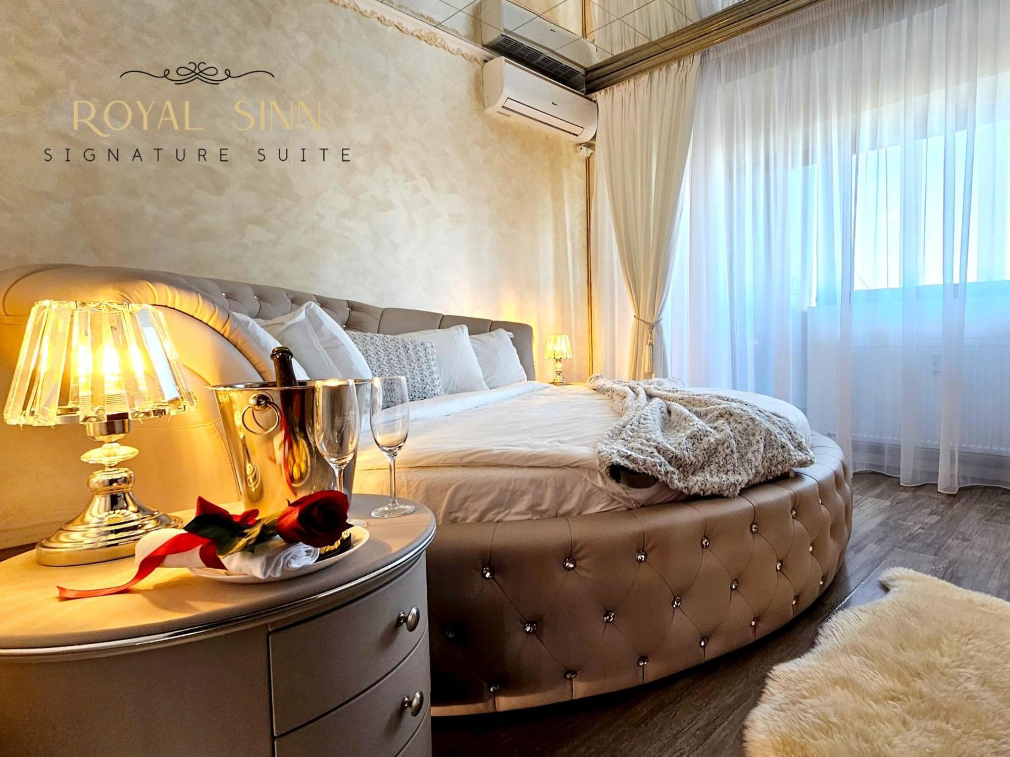 Royal Sinn Signature Suite Bucharest Exterior photo