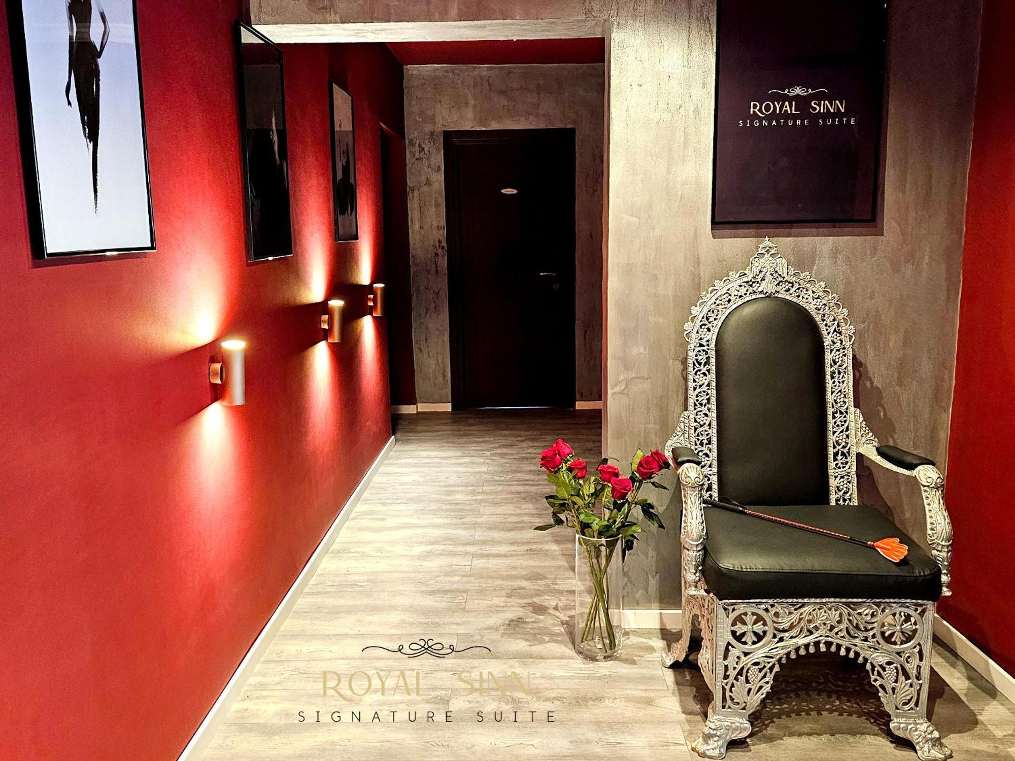 Royal Sinn Signature Suite Bucharest Exterior photo