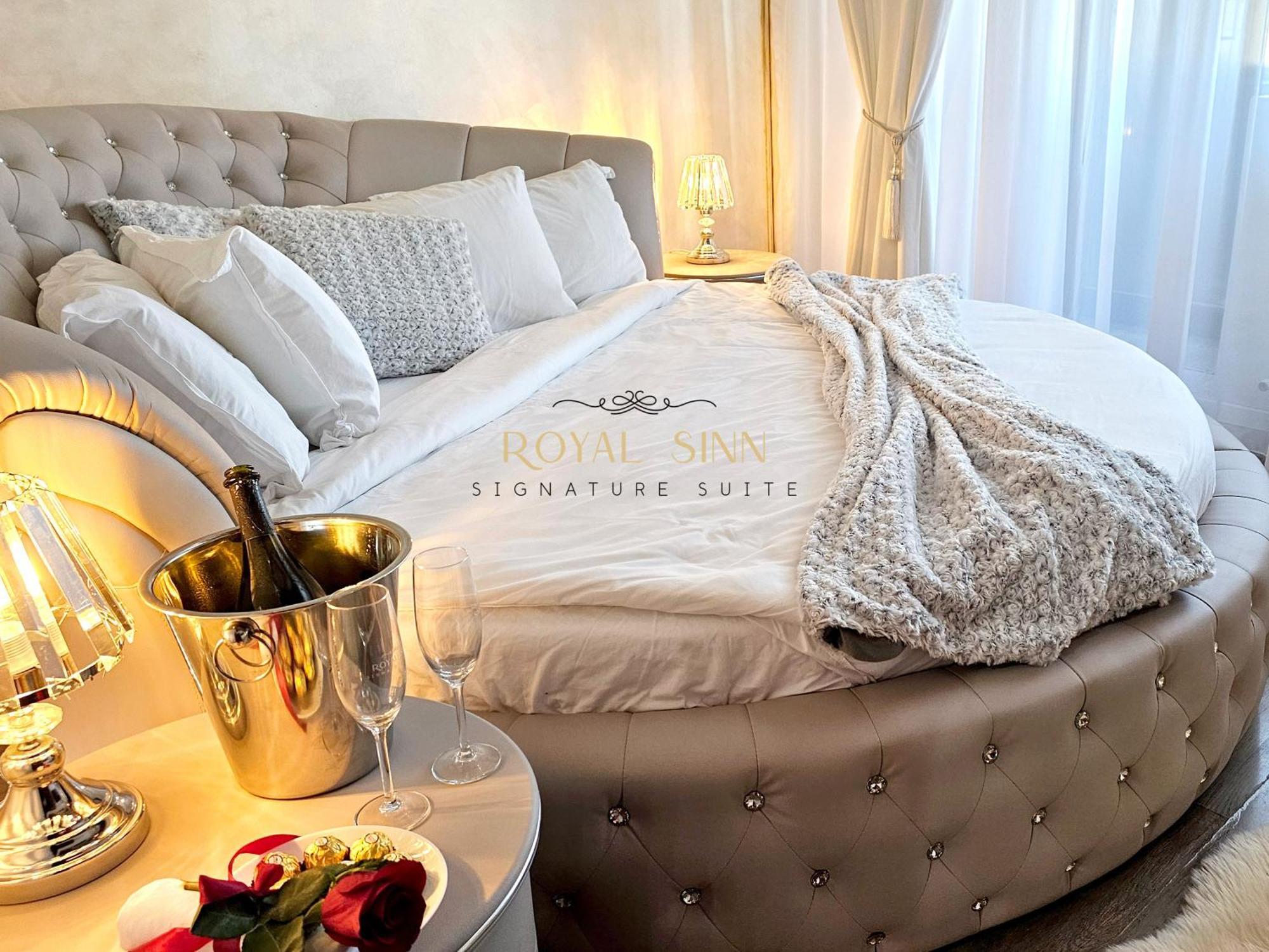 Royal Sinn Signature Suite Bucharest Exterior photo
