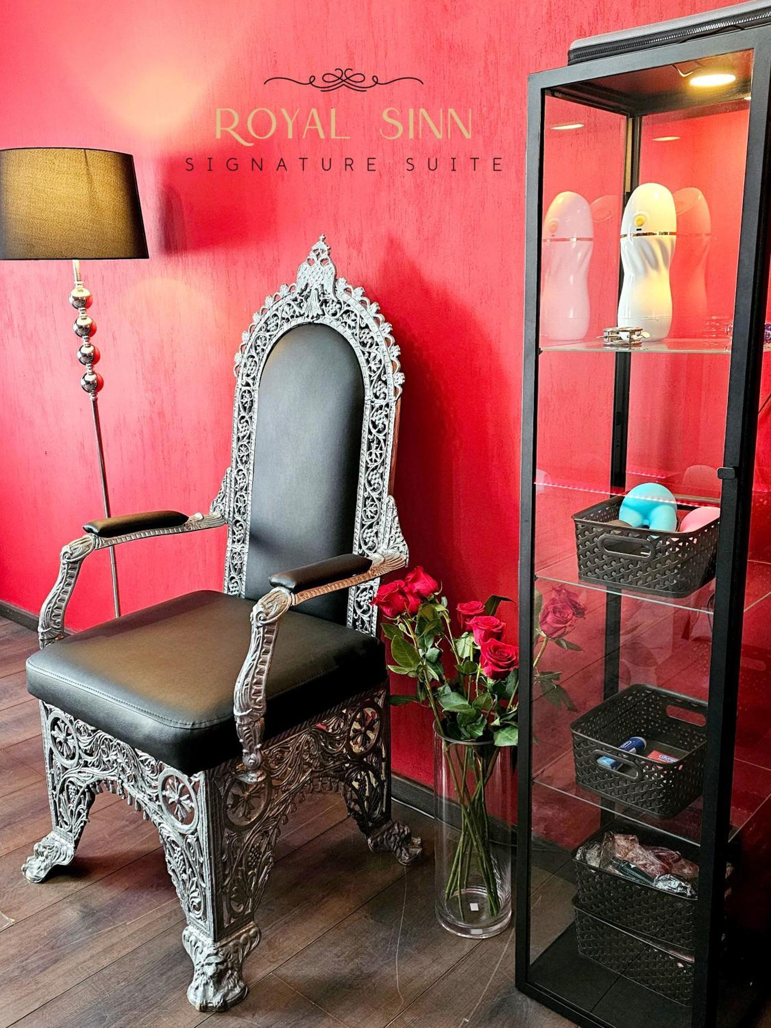 Royal Sinn Signature Suite Bucharest Exterior photo
